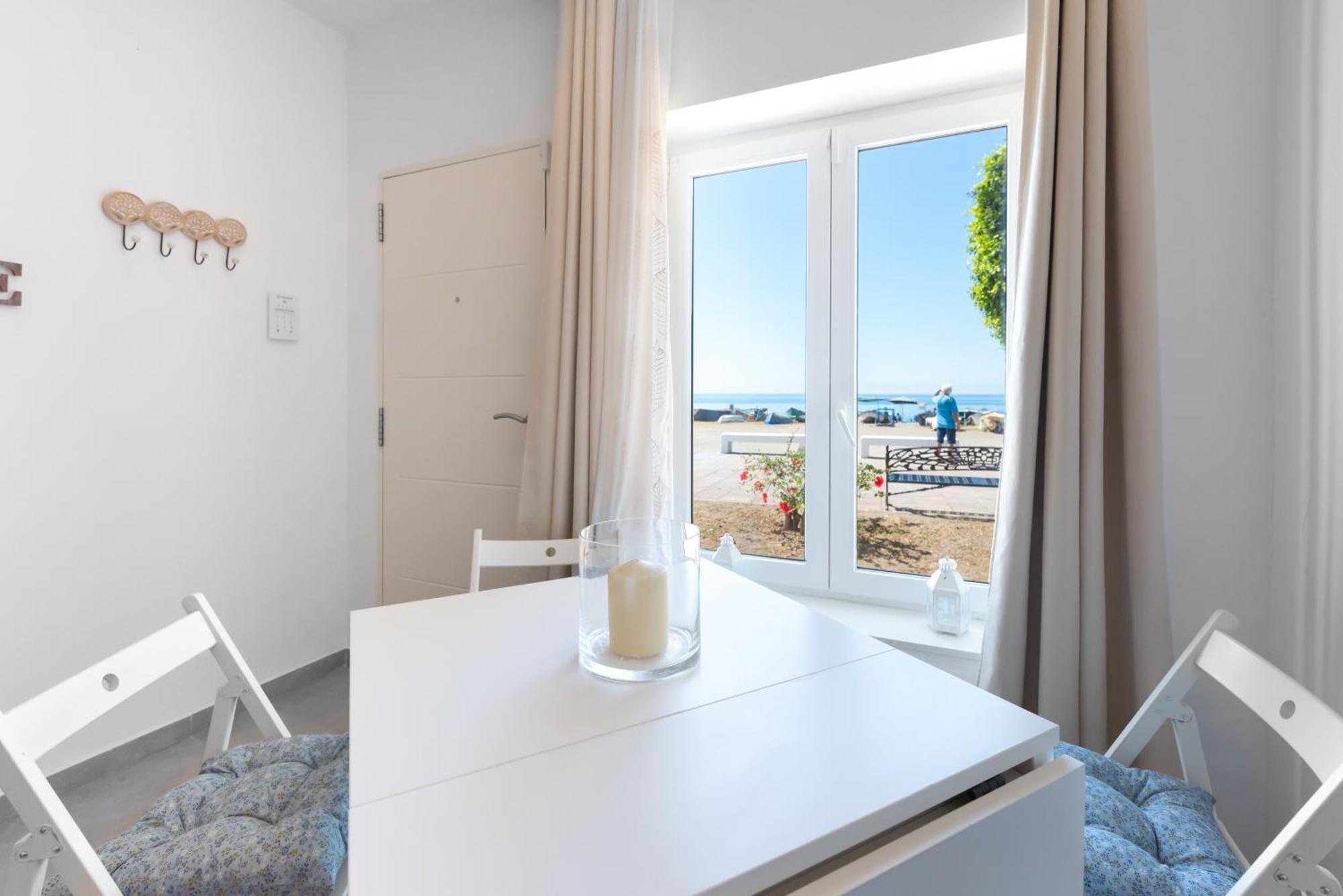 Wintowinrentals Dream Home On The Beachfront La Cala Del Moral Zewnętrze zdjęcie